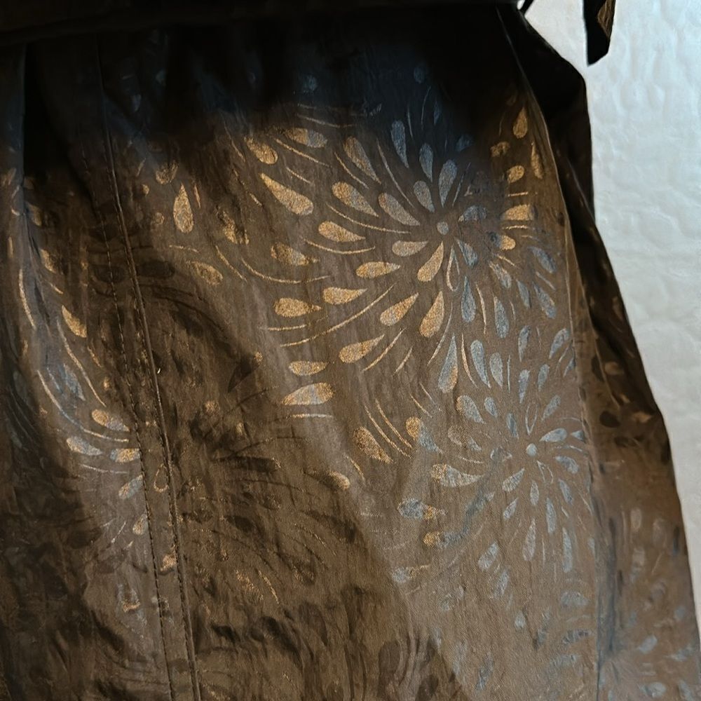 Like new Portrait vintage rain coat - Picture 5 of 11